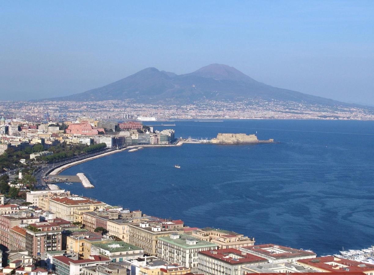 Casa Vacanze Pizzofalcone 41B Неаполь Экстерьер фото