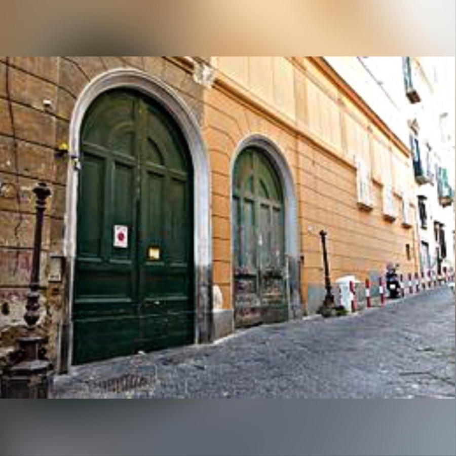 Casa Vacanze Pizzofalcone 41B Неаполь Экстерьер фото